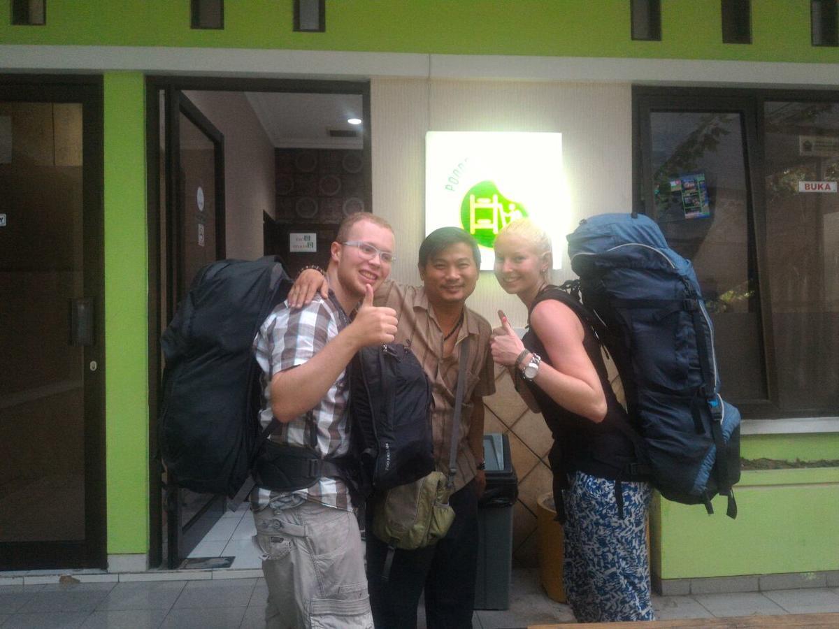 Pondok Backpacker Malang Buitenkant foto